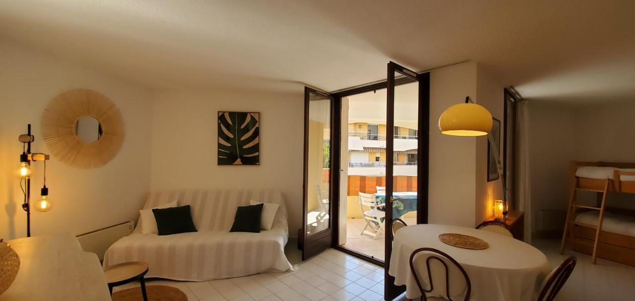 Frejus Plage La Miougrano, T2-3 49M2, 5 Personn Exterior photo
